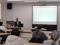 りんごの歴史について聴講