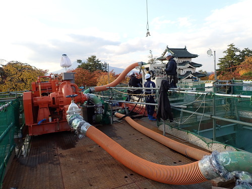 機械掘削状況(遠景)