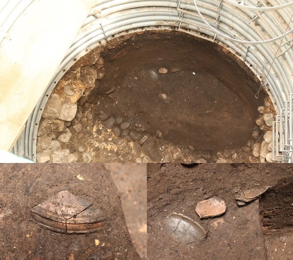 縄文時代晩期の盛土遺構と土器出土状況